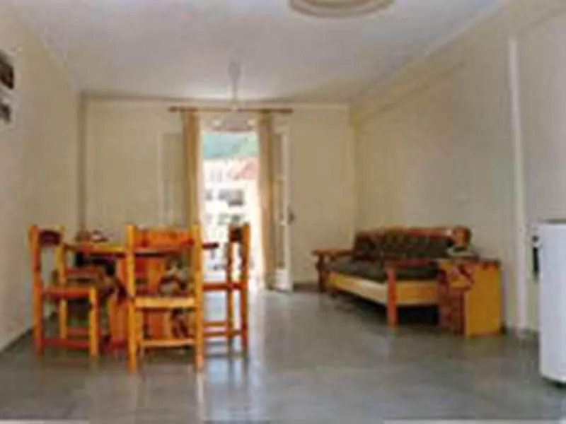 Louisa Studios Poros