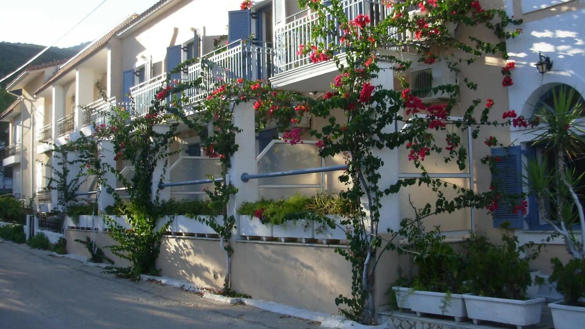 Lejlighedshotel Louisa Studios Poros