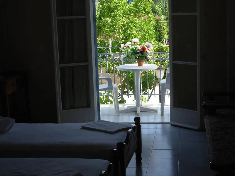 Lejlighedshotel Louisa Studios Poros