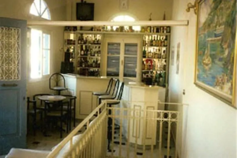 Louisa Studios 포로스 그리스